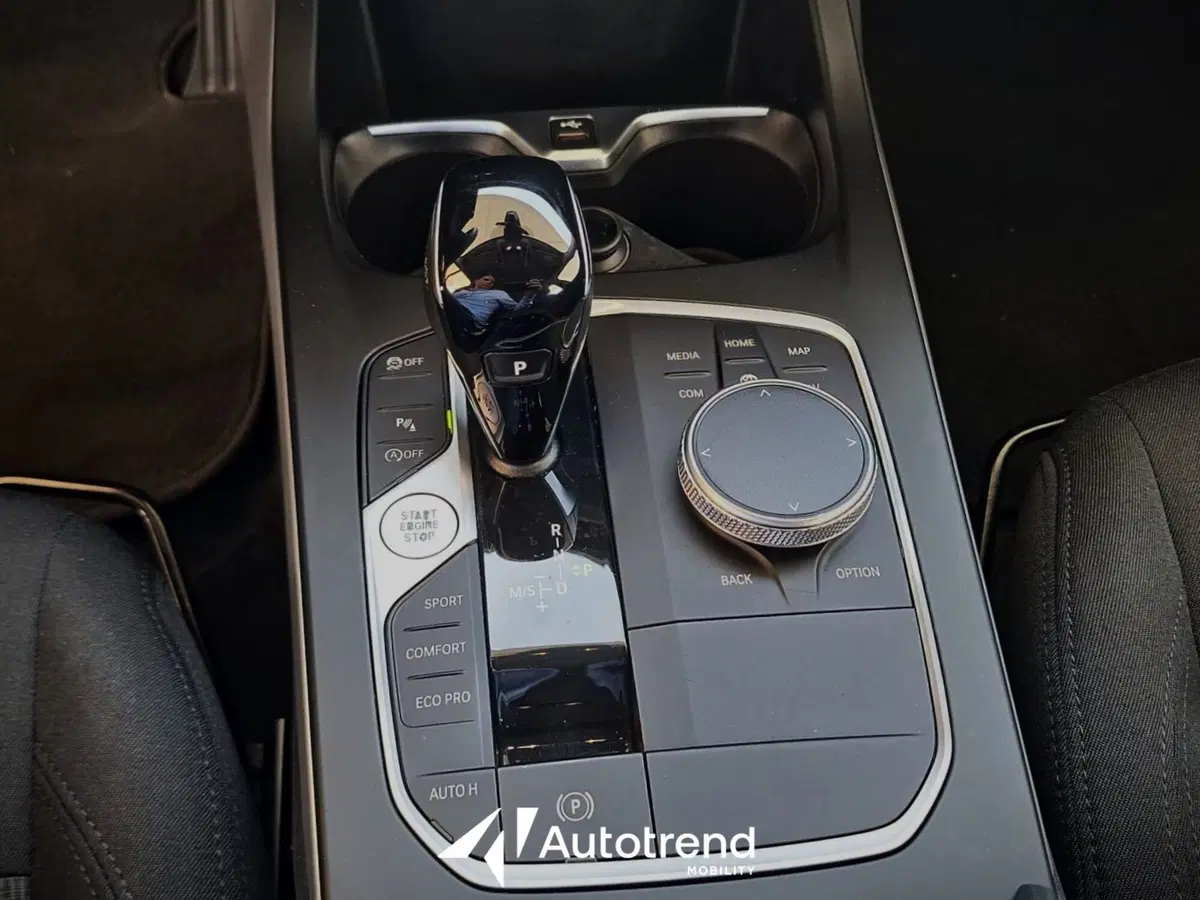 BMW Serie 1 5p. usata a Bari (13)