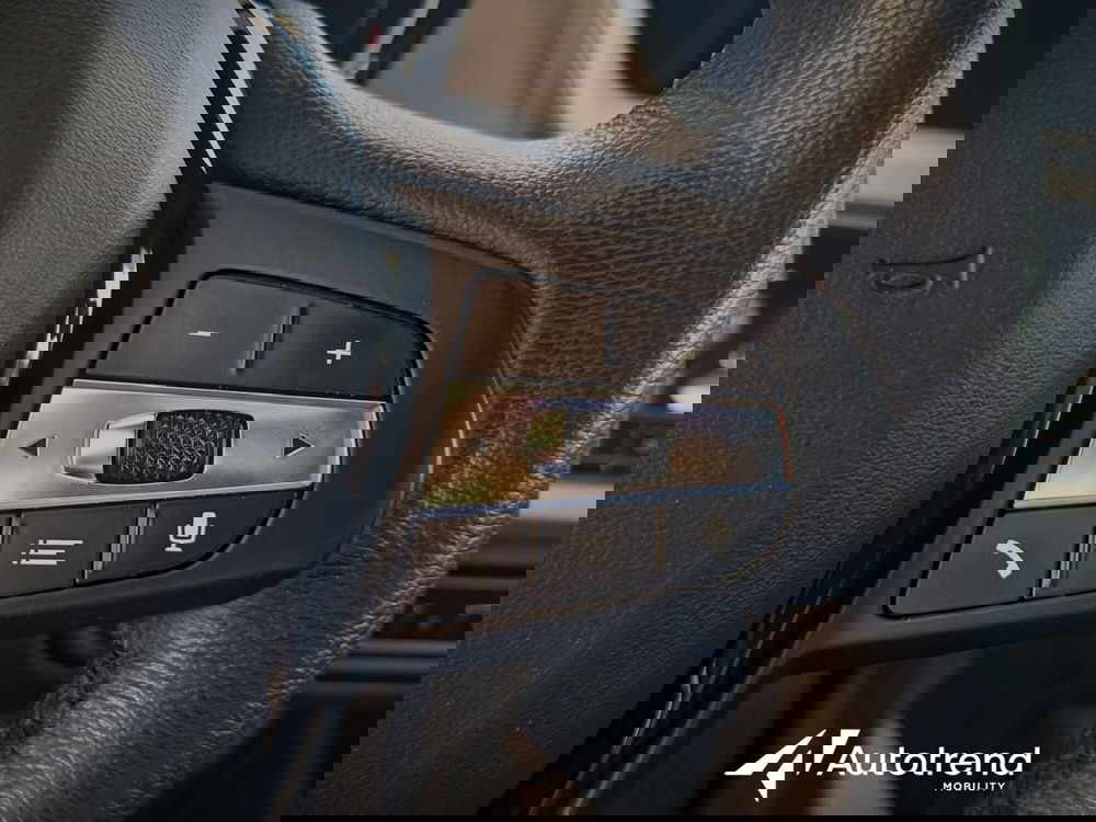 BMW Serie 1 5p. usata a Bari (8)