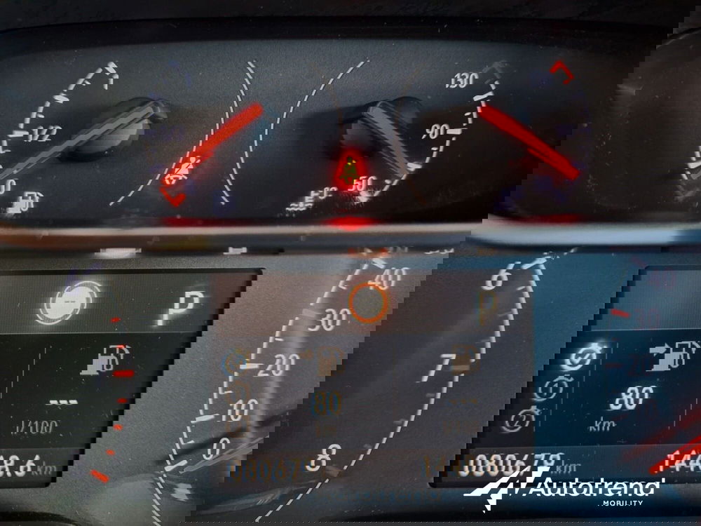 Opel Crossland usata a Bari (13)