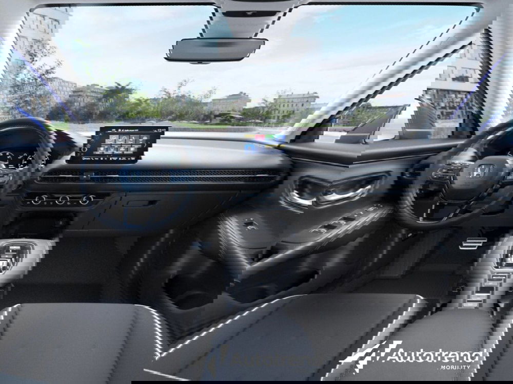 Honda ZR-V usata a Bari (7)