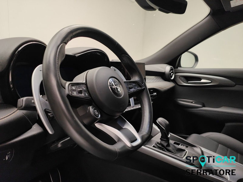 Alfa Romeo Tonale usata a Como (9)