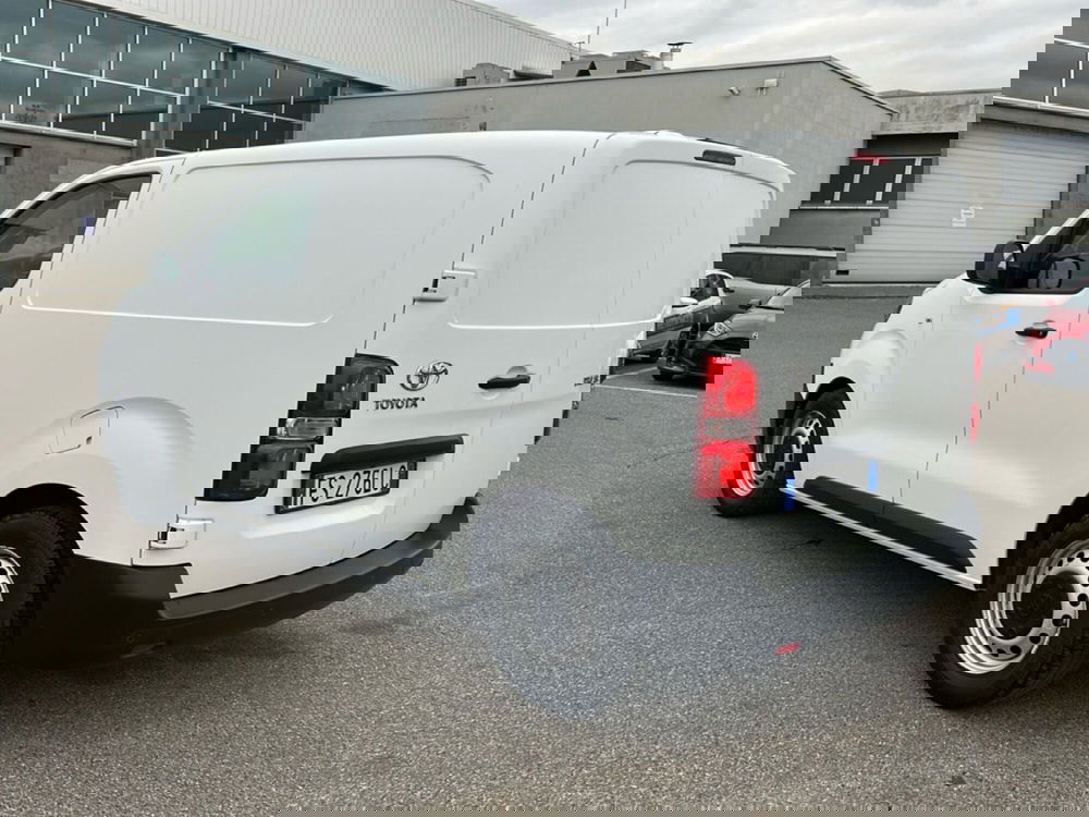 Toyota Proace usata a Milano (4)