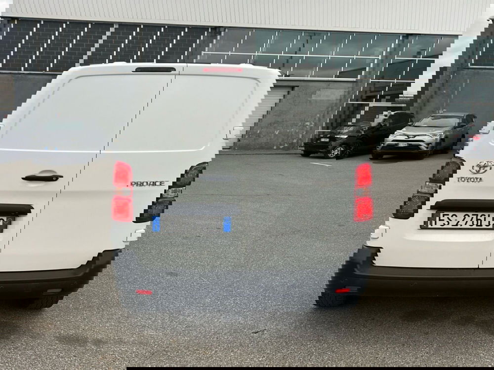 Toyota Proace usata a Milano (5)