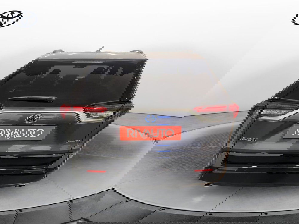 Toyota Rav4 nuova a Como (4)