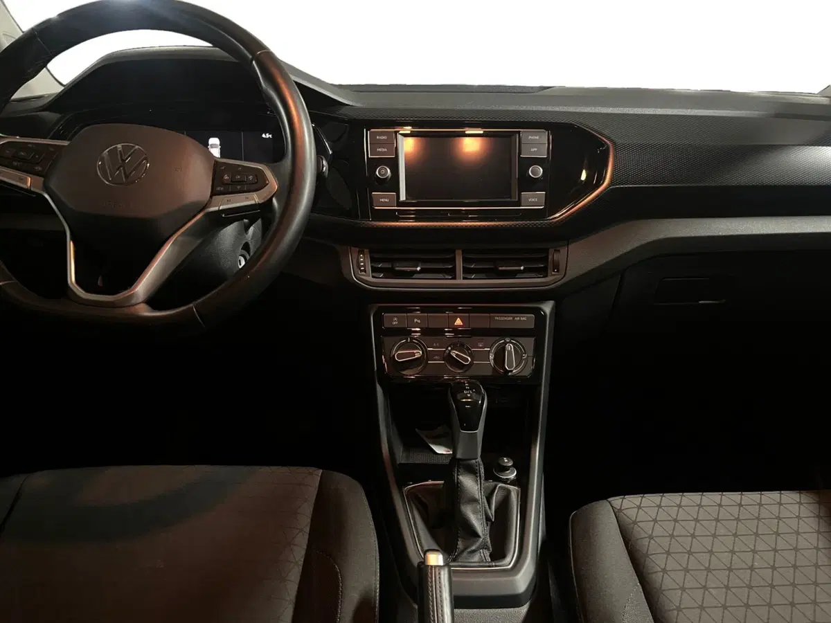 Volkswagen T-Cross usata a Modena (10)