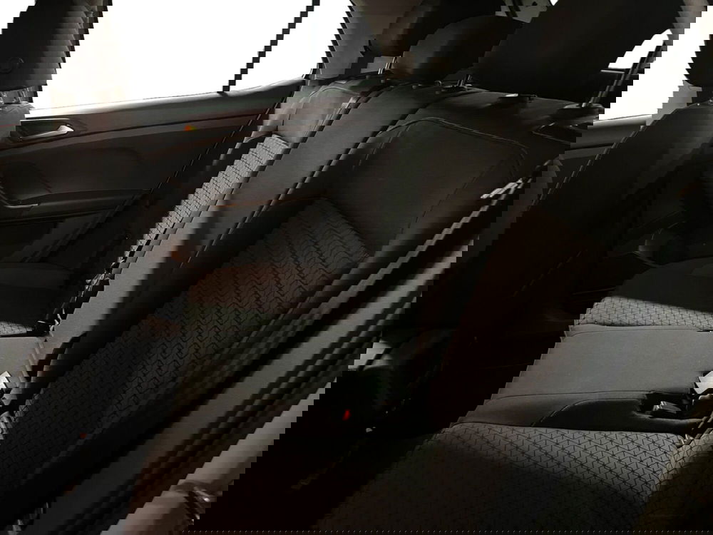 Volkswagen T-Cross usata a Modena (12)