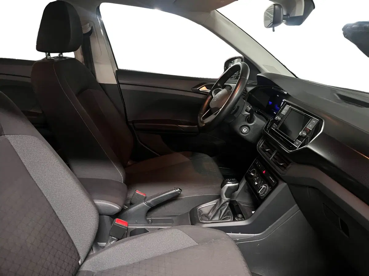 Volkswagen T-Cross usata a Modena (14)