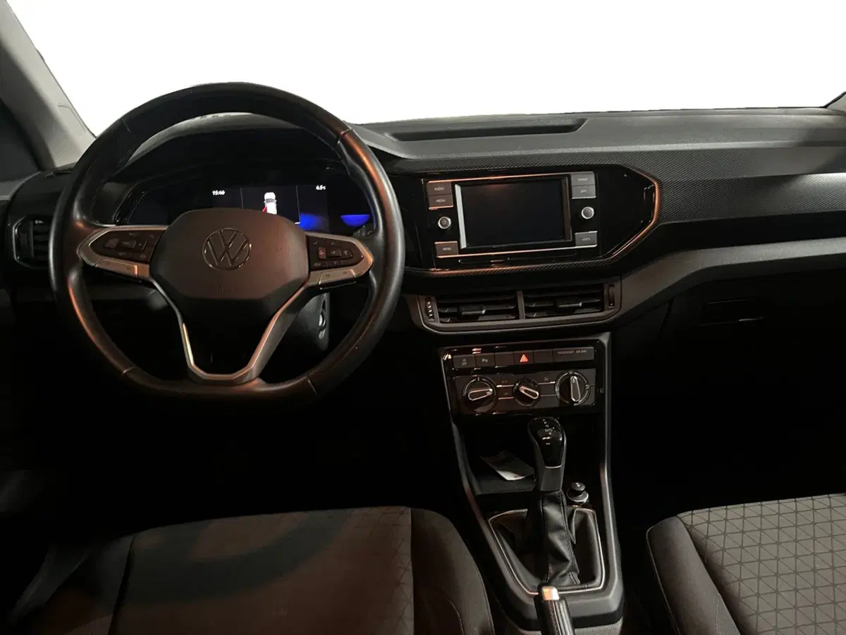 Volkswagen T-Cross usata a Modena (9)