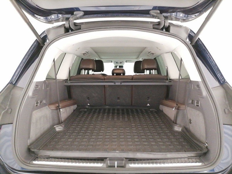Mercedes-Benz GLS SUV usata a Roma (11)