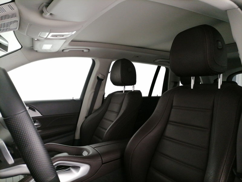 Mercedes-Benz GLS SUV usata a Roma (16)