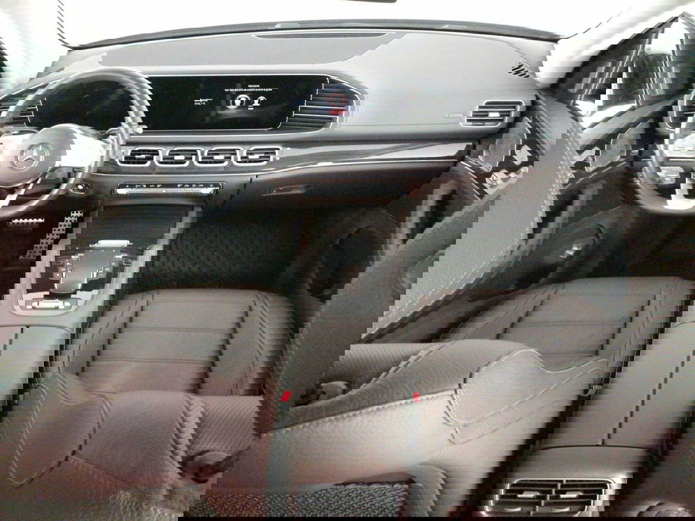 Mercedes-Benz GLS SUV usata a Roma (9)