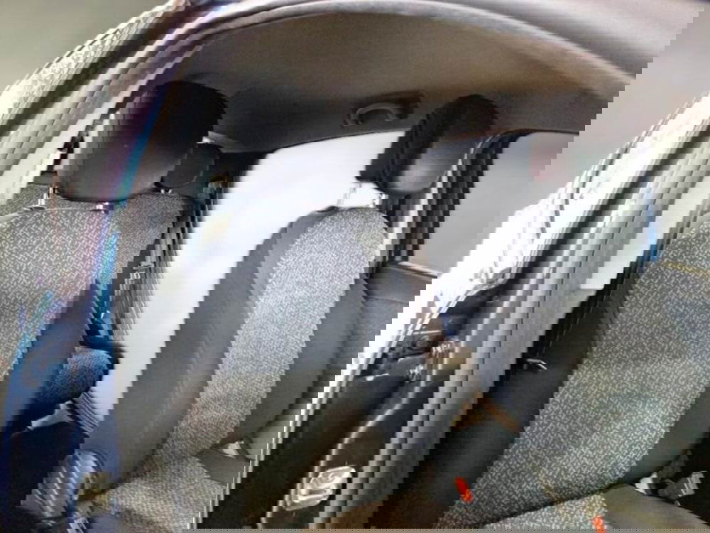 Lancia Ypsilon usata a Salerno (12)