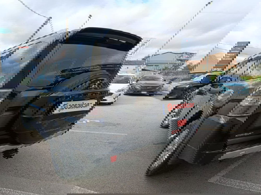 Mitsubishi Pajero usata a Salerno (13)