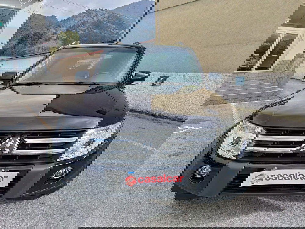 Mitsubishi Pajero usata a Salerno (6)