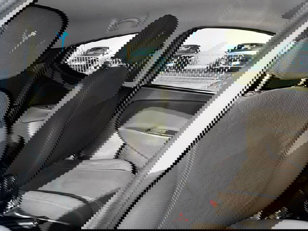 Lancia Ypsilon usata a Salerno (18)