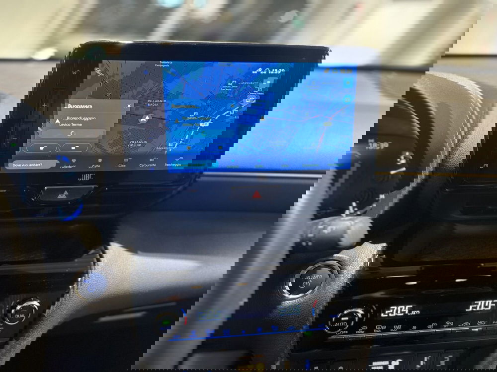 Toyota Yaris Cross usata a Brescia (9)