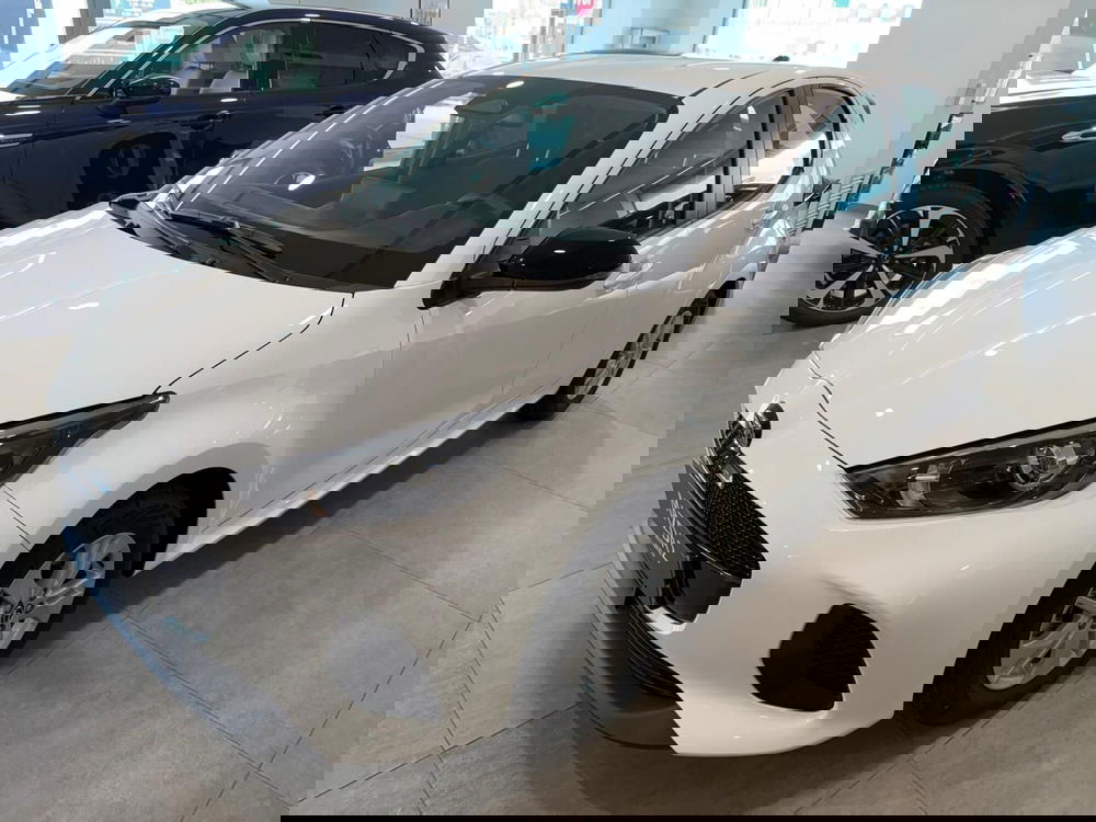 Mazda Mazda2 Hybrid nuova a Napoli (2)