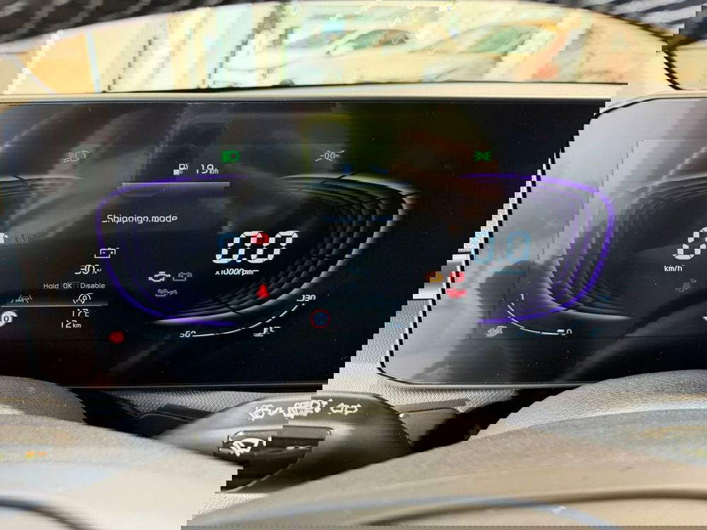 Kia Stonic nuova a Napoli (11)