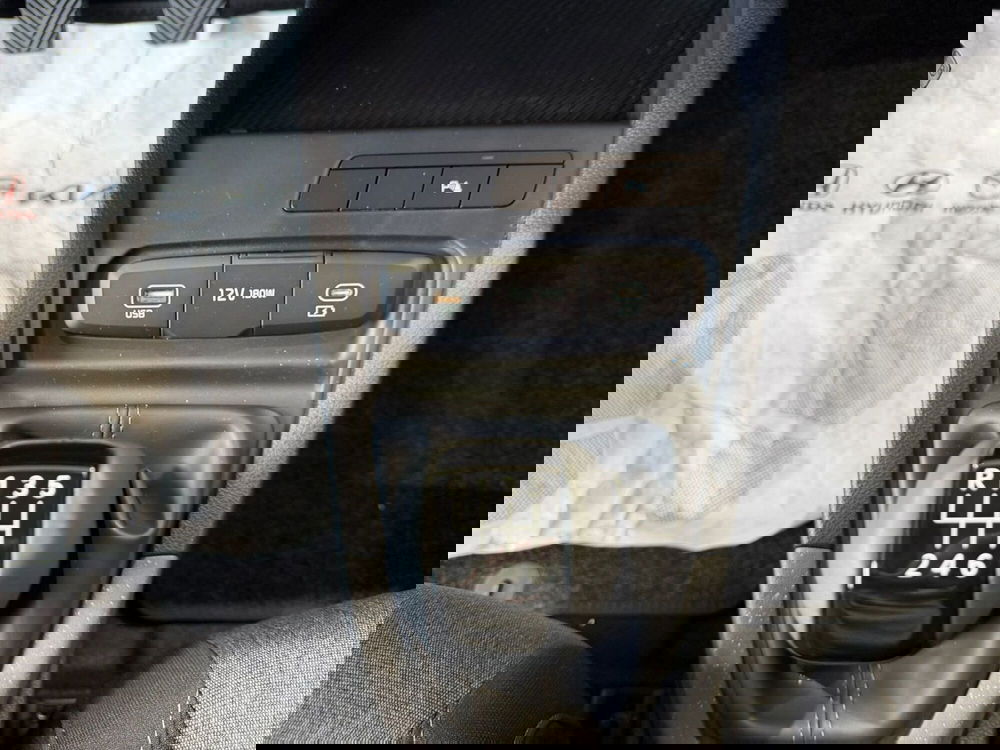 Kia Stonic nuova a Napoli (14)