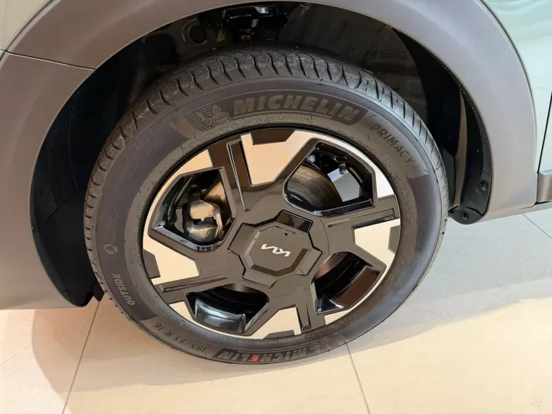Kia Stonic nuova a Napoli (17)