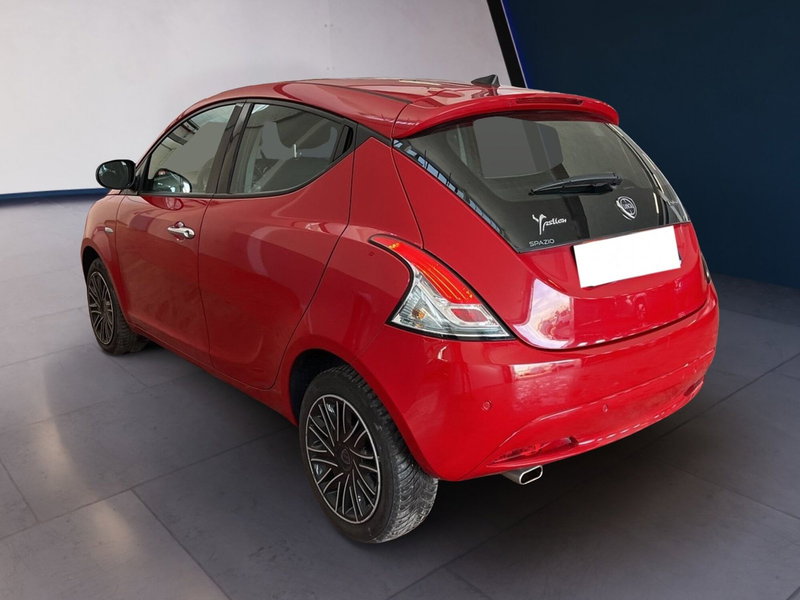 Lancia Ypsilon usata a Torino (6)