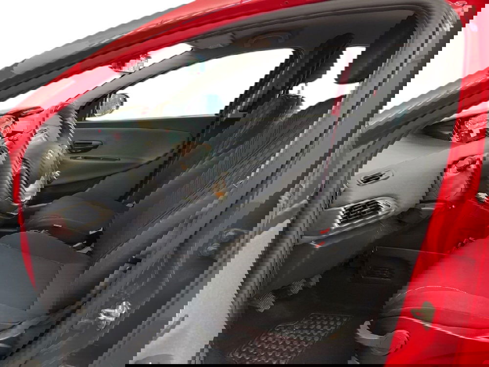 Lancia Ypsilon usata a Torino (9)