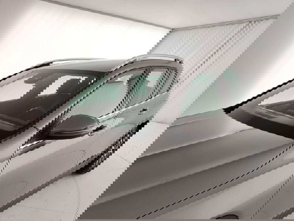 Mercedes-Benz GLB usata a Caserta (14)