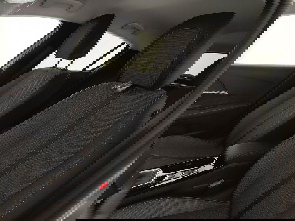 Peugeot 208 nuova a Caserta (14)