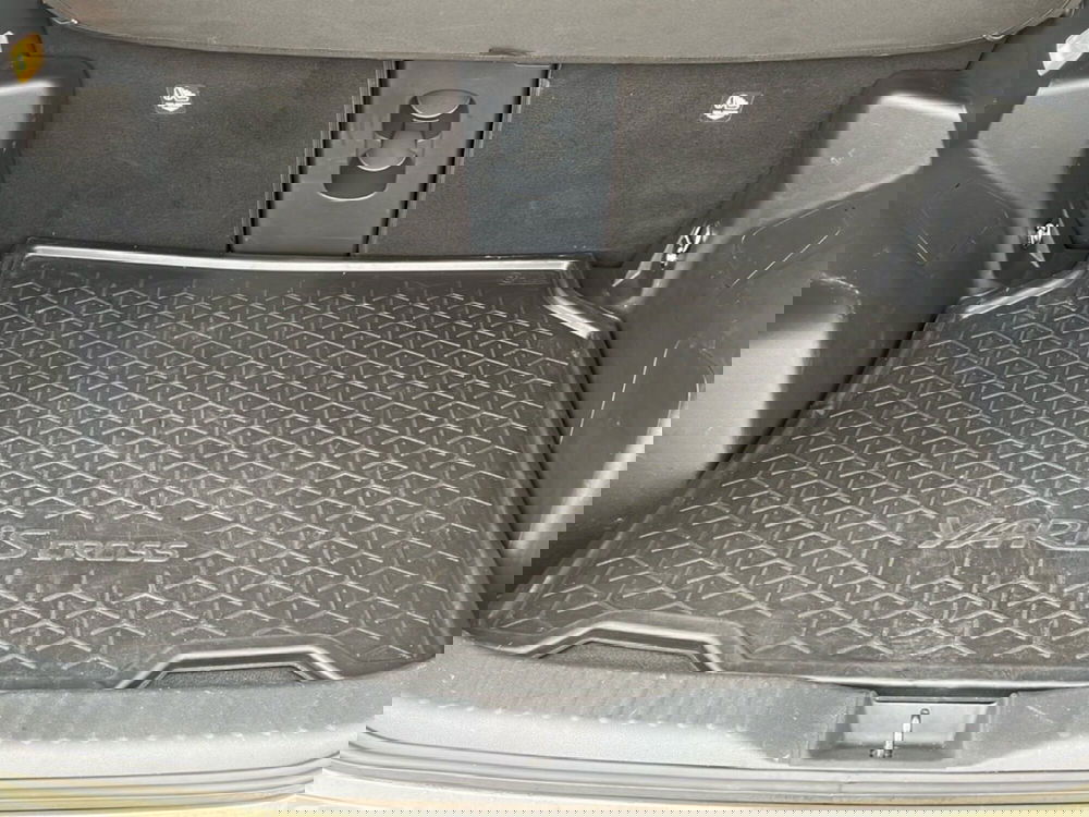 Toyota Yaris Cross usata a Catania (7)