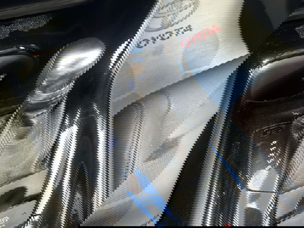 Toyota Toyota C-HR usata a Catania (16)