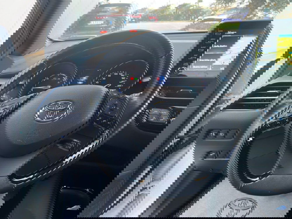 Toyota Toyota C-HR usata a Catania (11)