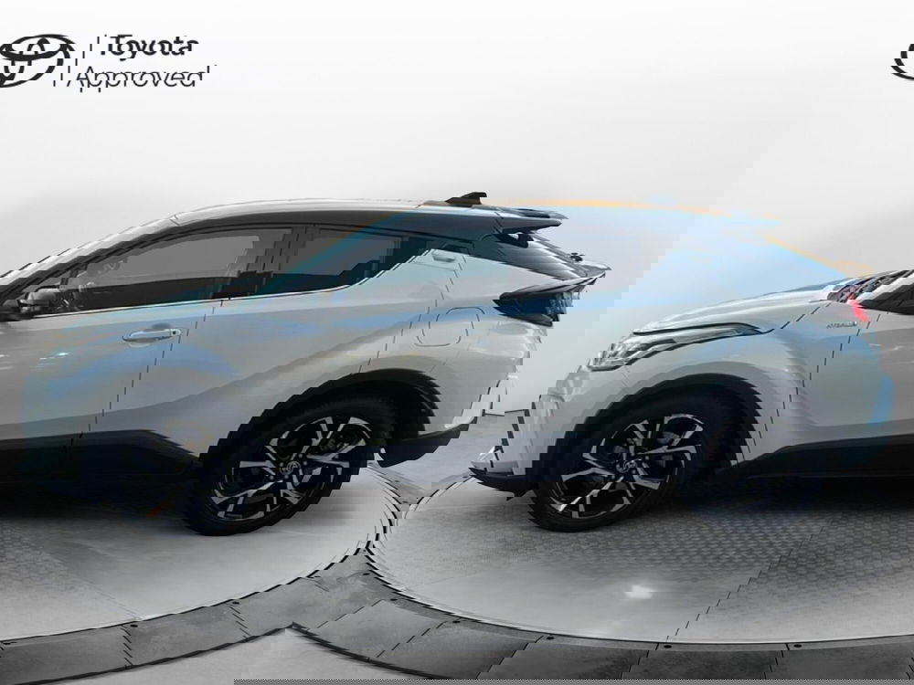 Toyota Toyota C-HR usata a Catania (3)