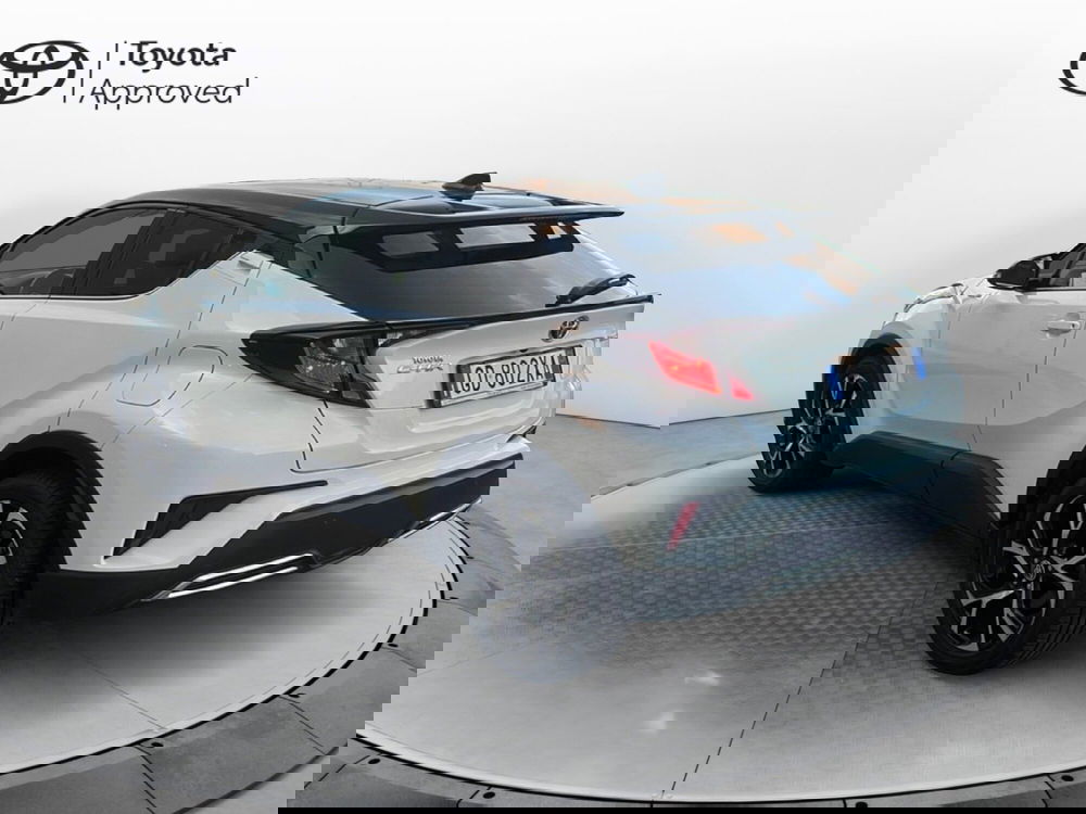 Toyota Toyota C-HR usata a Catania (5)