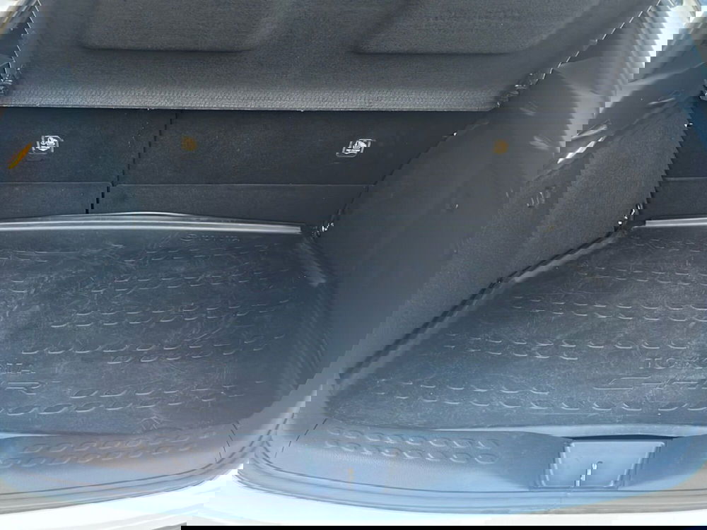 Toyota Toyota C-HR usata a Catania (7)