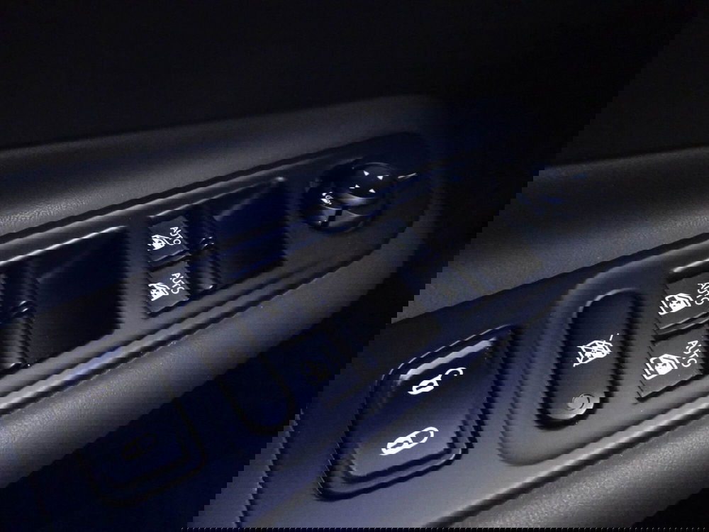 Jeep Renegade usata a Treviso (18)