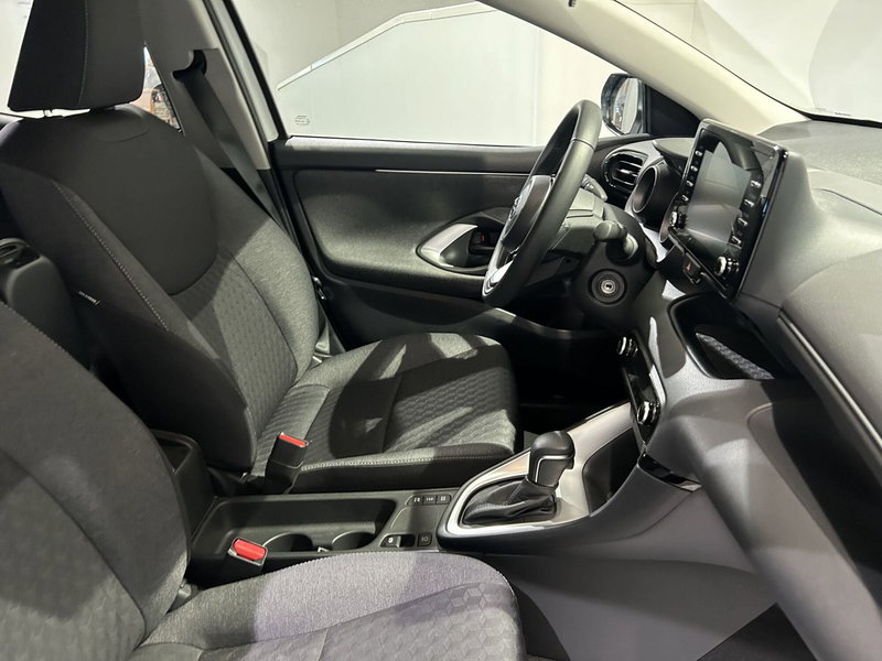 Toyota Yaris usata a Milano (7)