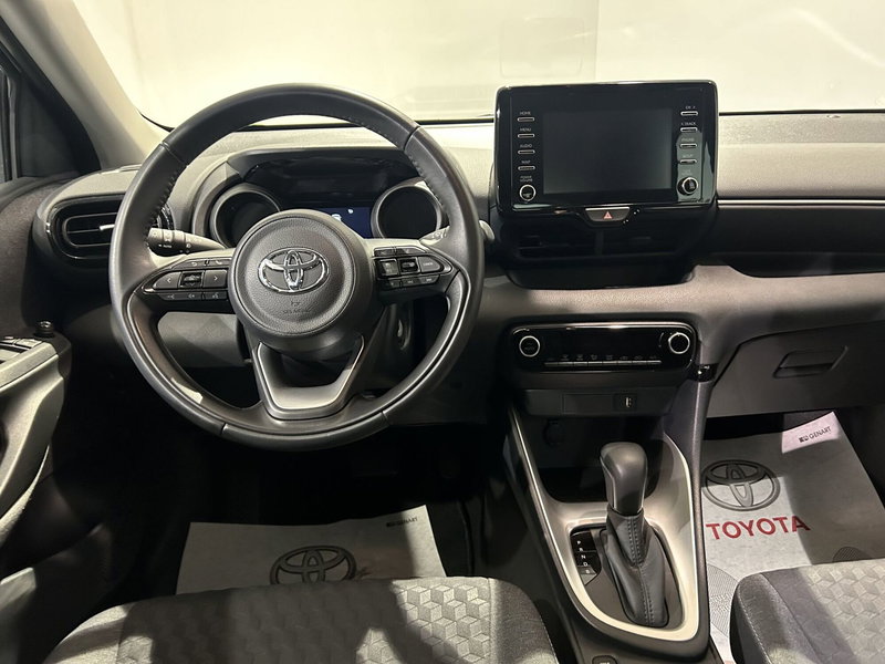 Toyota Yaris usata a Milano (9)