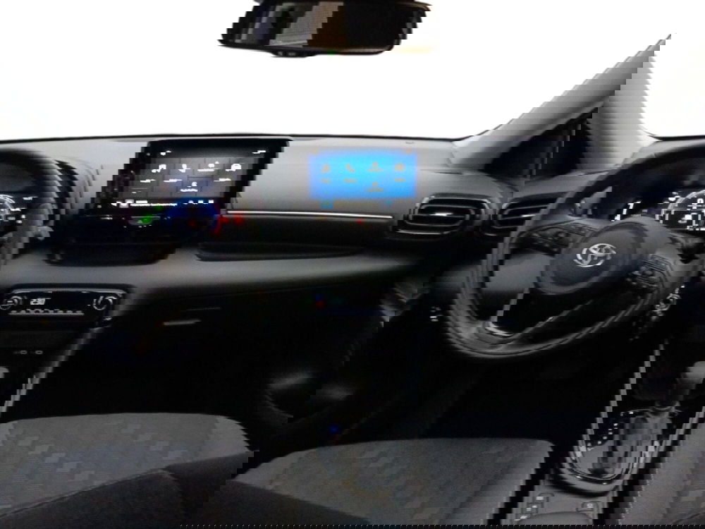 Toyota Yaris usata a Milano (8)