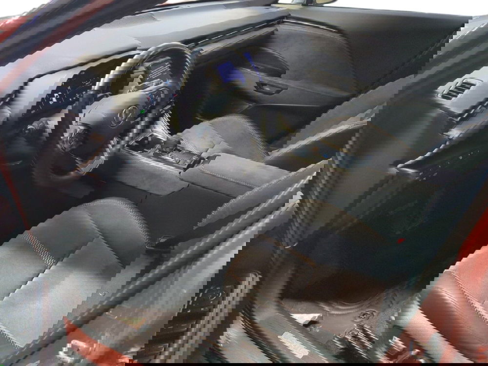 Lexus LBX usata a Milano (11)