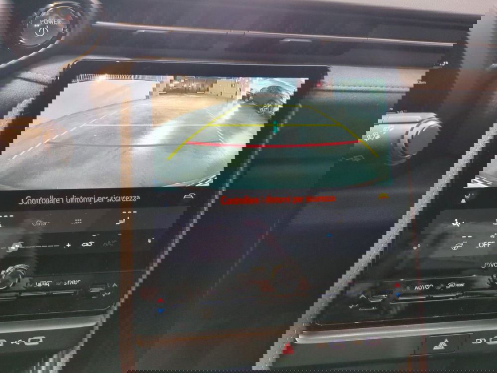 Lexus LBX usata a Milano (14)