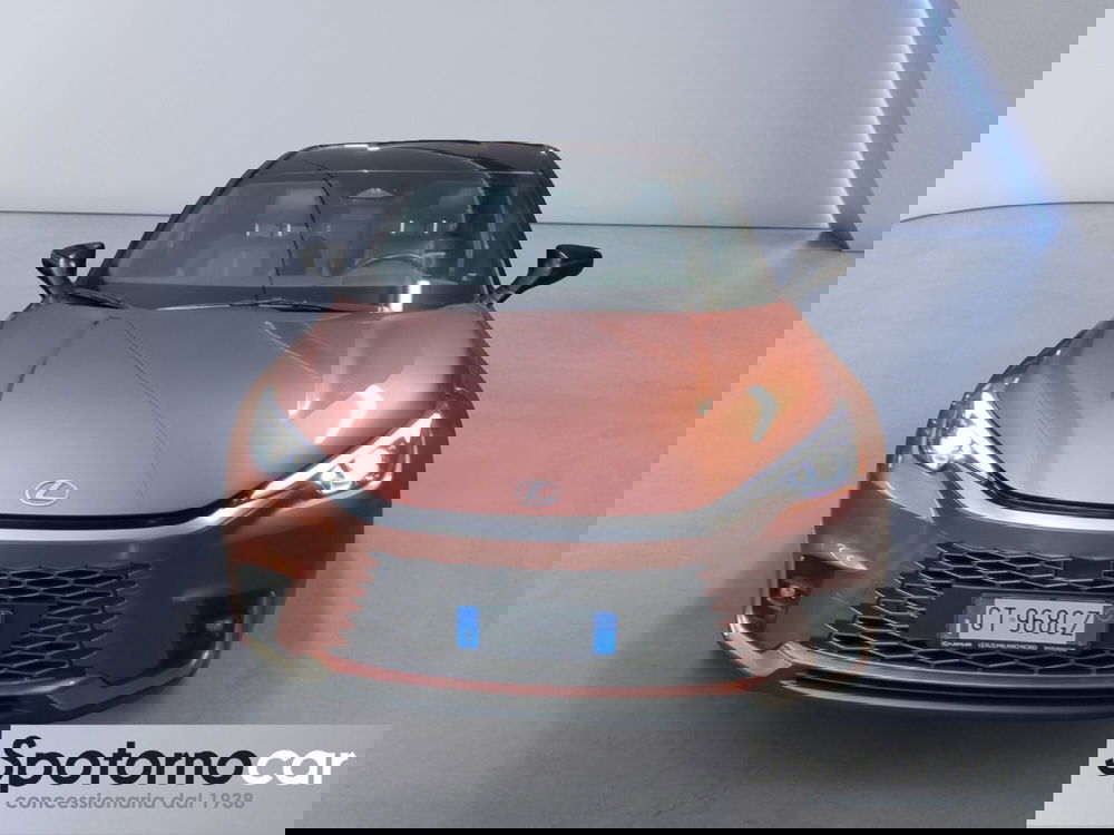 Lexus LBX usata a Milano (5)