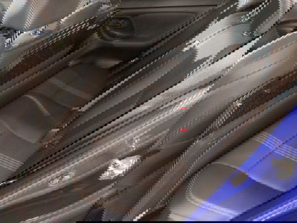 Toyota Yaris Cross usata a Milano (11)