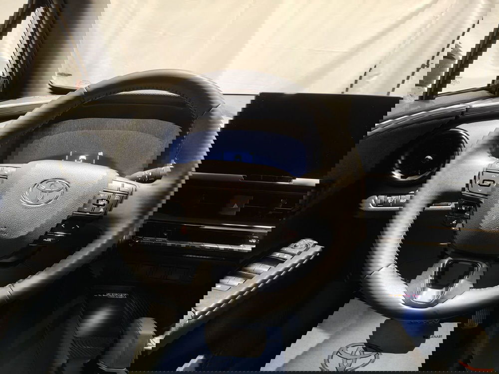 Toyota Toyota C-HR usata a Roma (10)