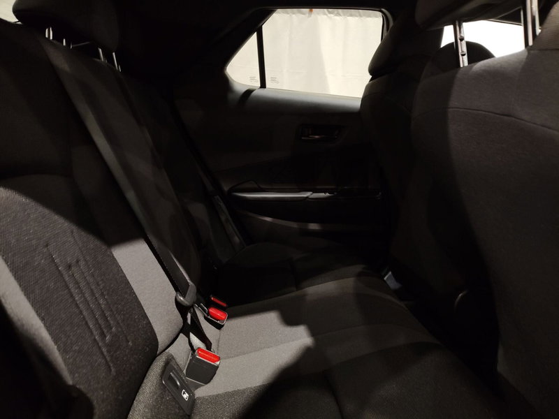 Toyota Toyota C-HR usata a Roma (7)