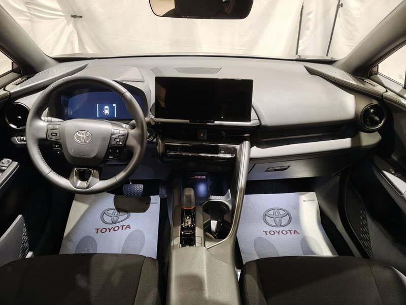 Toyota Toyota C-HR usata a Roma (8)