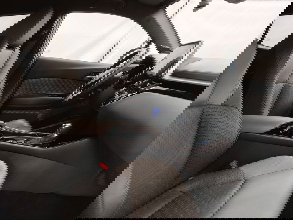 Toyota Toyota C-HR usata a Roma (6)