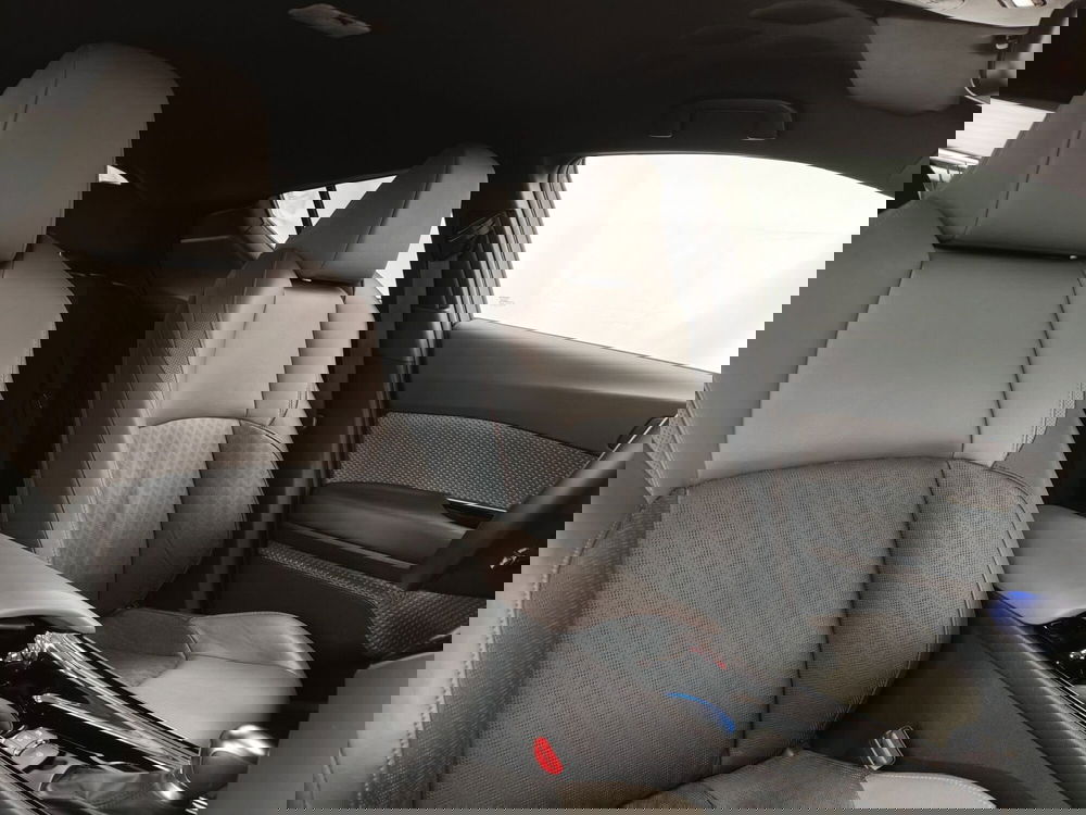 Toyota Toyota C-HR usata a Roma (7)