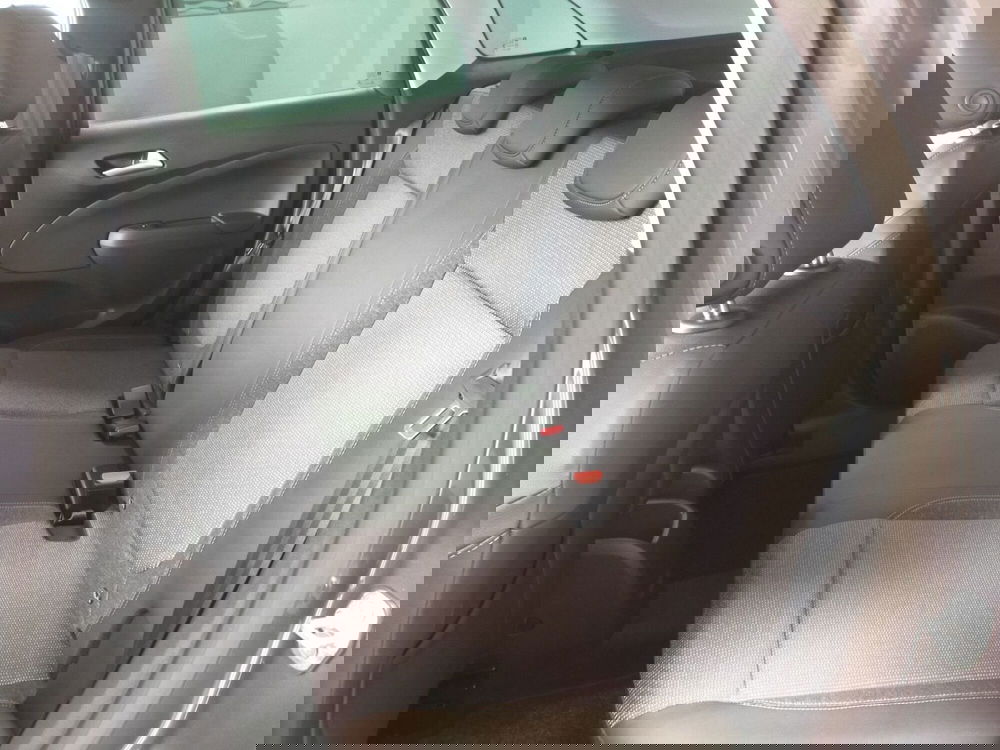 Opel Crossland nuova a Reggio Emilia (11)