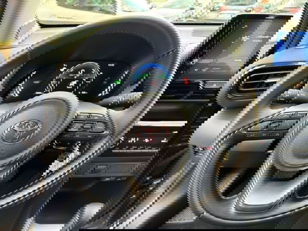 Toyota Yaris Cross usata a Modena (9)