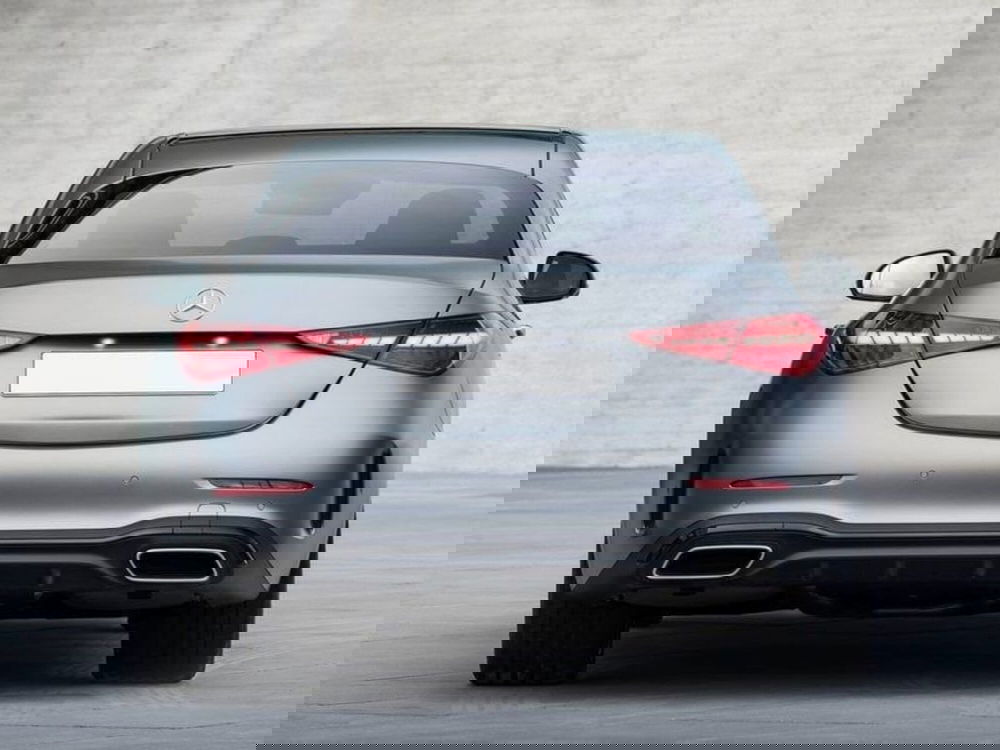 Mercedes-Benz Classe C nuova a Pisa (3)